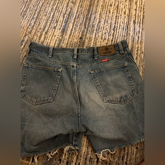 Wrangler Small Jean Booty Shorts - Picture 2 of 4